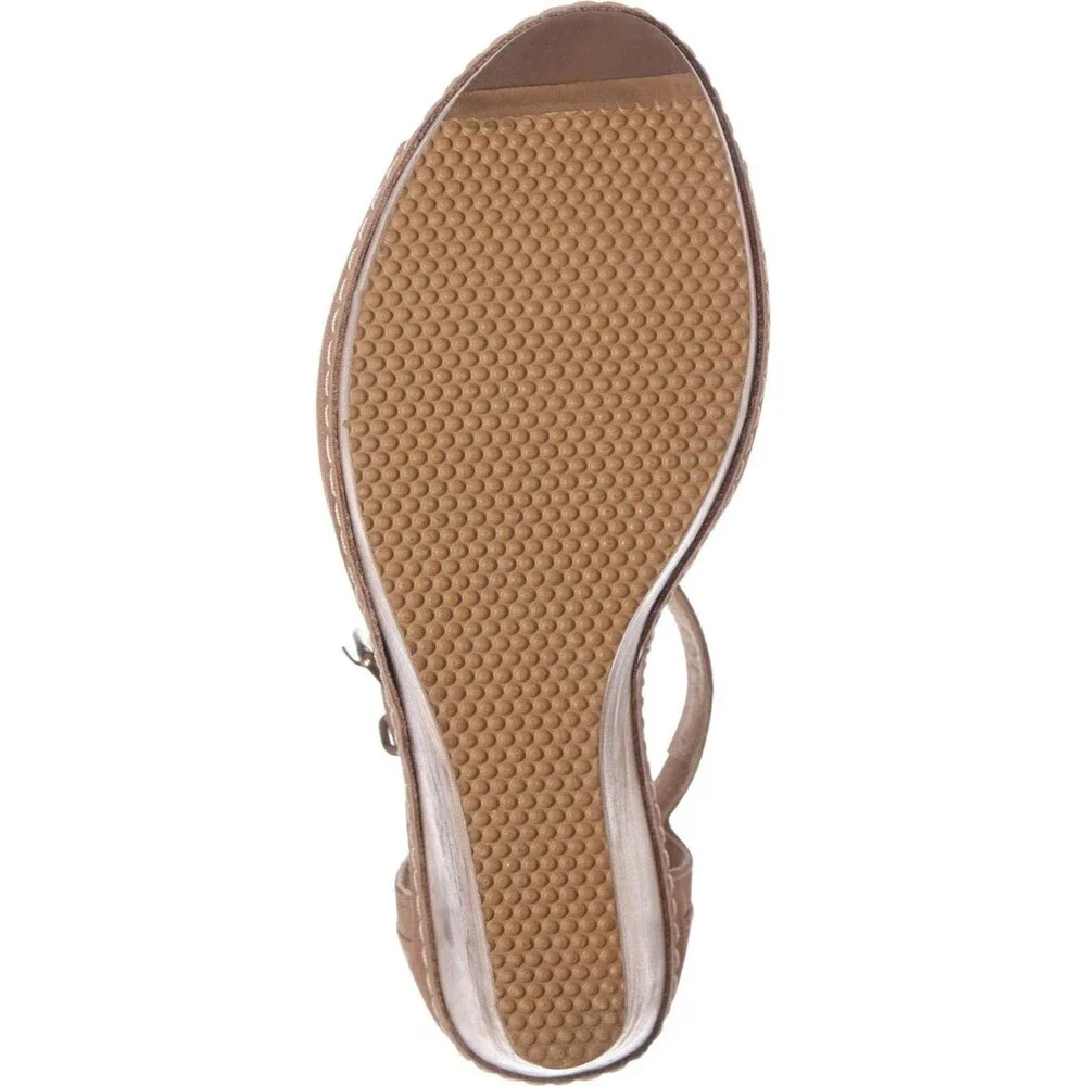 NWOB Five Worlds by Cordani Drama Suede Wooden Wedge Sandal